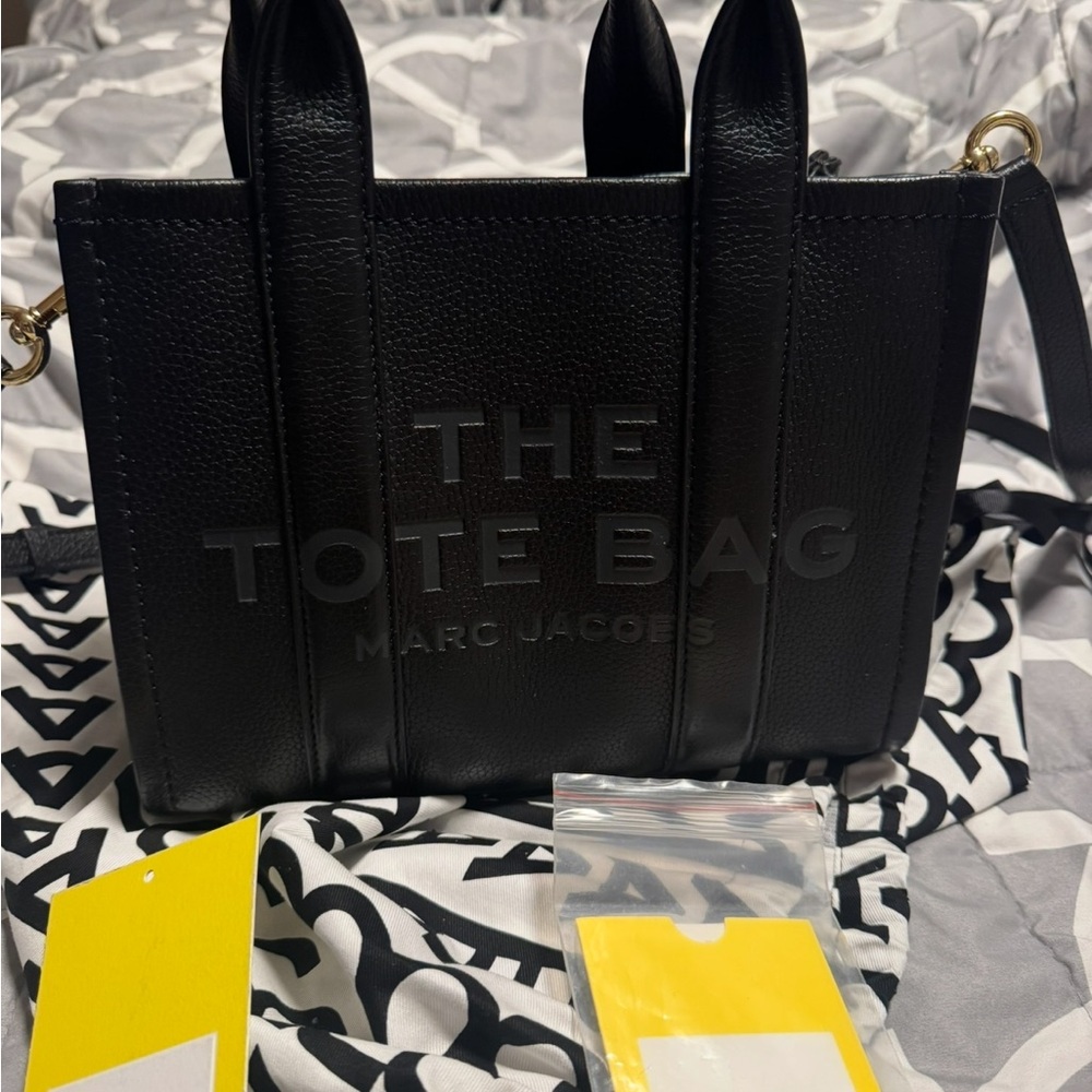 Marc Jacobs Black Leather Tote